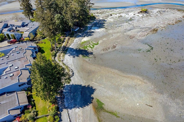 4 of 98 - 1600 Stroulger Rd 721, Nanoose Bay, BC