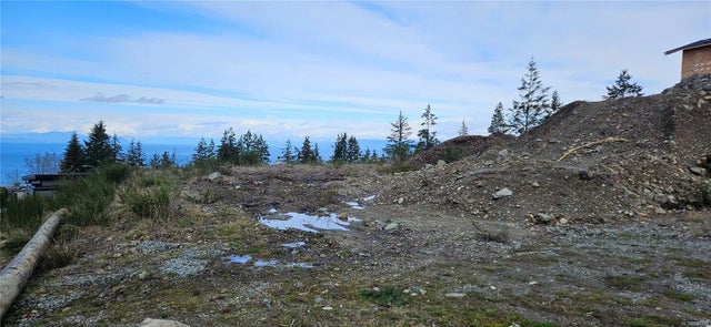 4 of 13 - 156 Hawk Point Rd, Nanaimo, BC