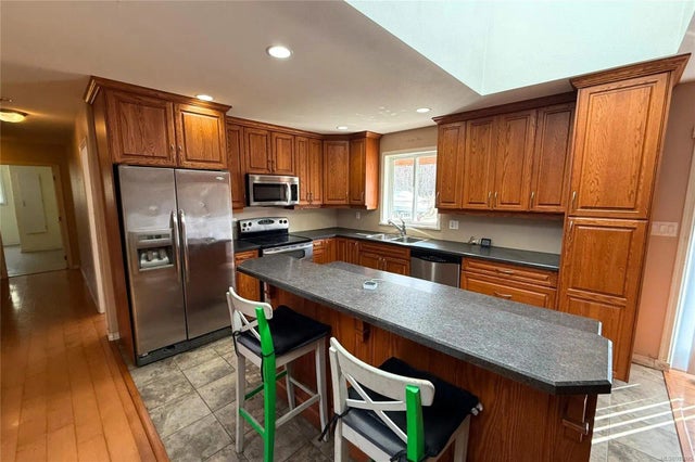 4 of 72 - 2450/2440 Whistler Rd W, Qualicum Beach, BC
