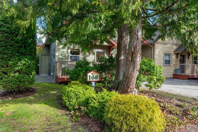 2 of 42 - 1080 Resort Dr 166, Parksville, BC