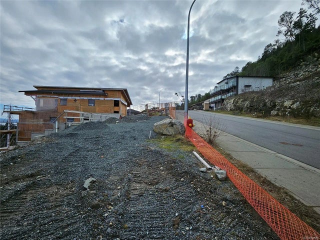 5 of 8 - 403 Thetis Dr, Ladysmith, BC