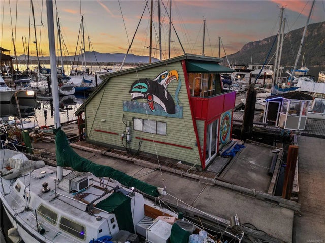 1 of 38 - 1745 Cowichan Bay Rd 7, Cowichan Bay, BC