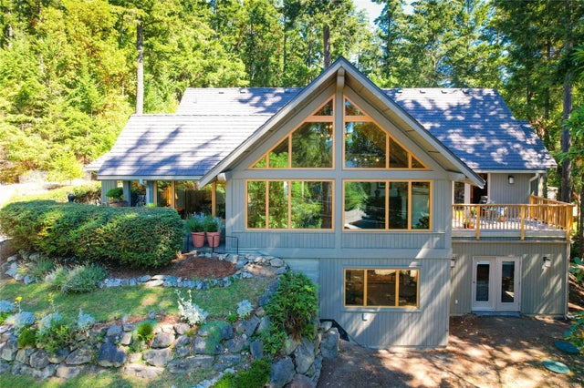 3 of 71 - 154 Cormorant Cres, Salt Spring, BC
