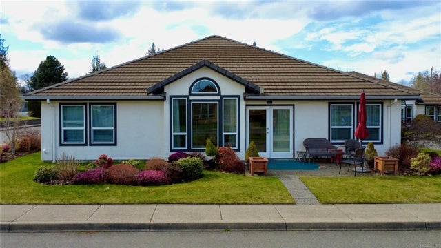 1 of 41 - 264 Mcvickers St 202, Parksville, BC