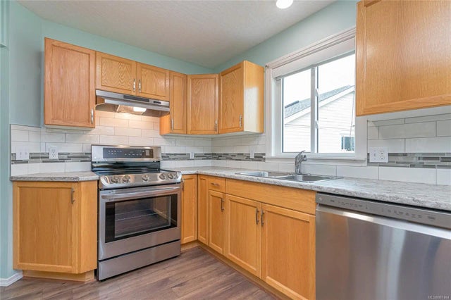 2 of 33 - 815 Dunsmuir Cres 9, Ladysmith, BC