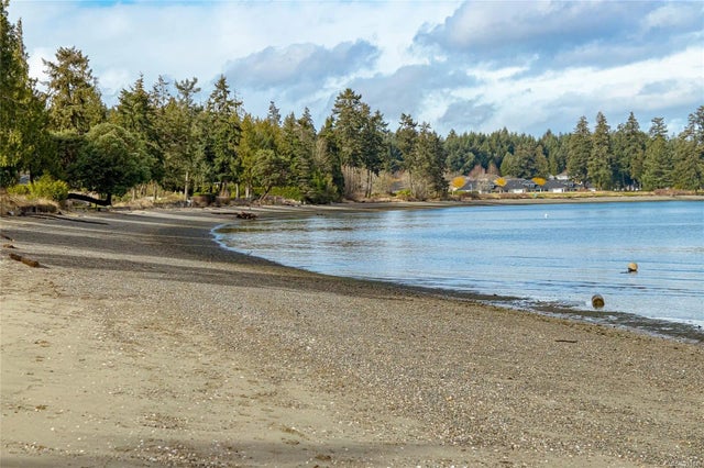 5 of 50 - 1552 Terrien Rd, Nanoose Bay, BC
