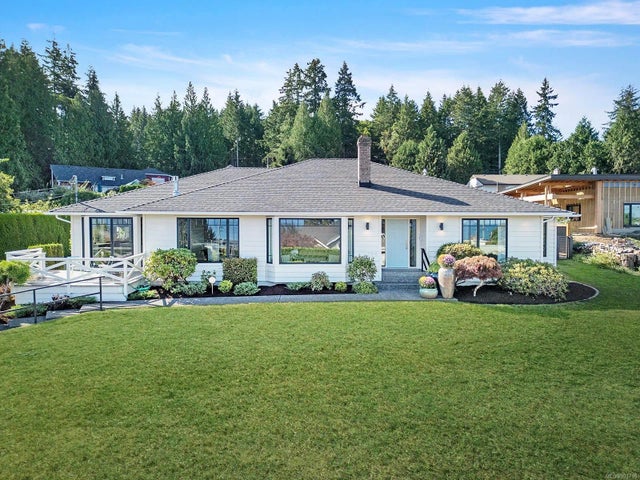 3 of 76 - 274 Crescent Rd W, Qualicum Beach, BC
