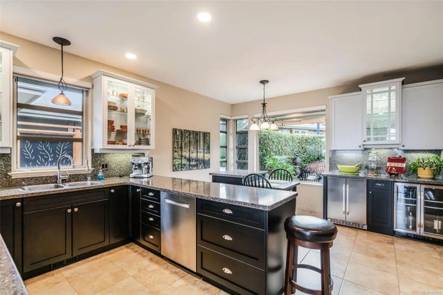 5 of 42 - 3554 Goodrich Rd, Nanoose Bay, BC