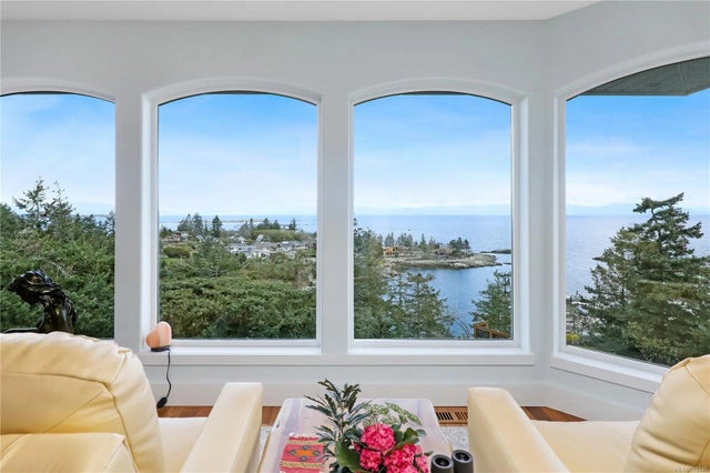 4 of 76 - 3461 Redden Rd, Nanoose Bay, BC