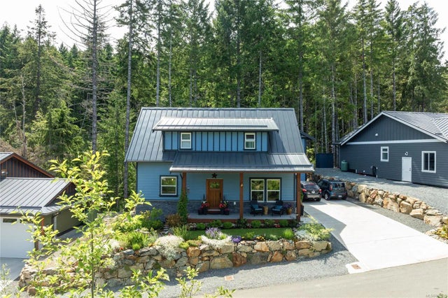 1 of 50 - 108 Trailhead Cir, Shawnigan Lake, BC