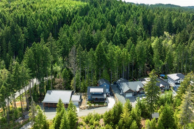 2 of 50 - 108 Trailhead Cir, Shawnigan Lake, BC