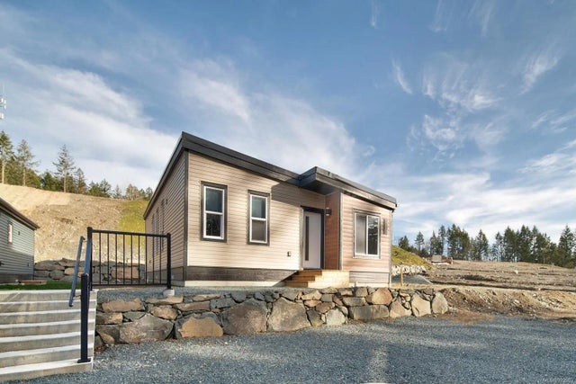 1 of 29 - 3499 Henry Rd 110, Chemainus, BC