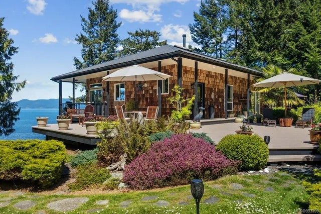 2 of 62 - 777 Mine Rd, Lasqueti Island, BC