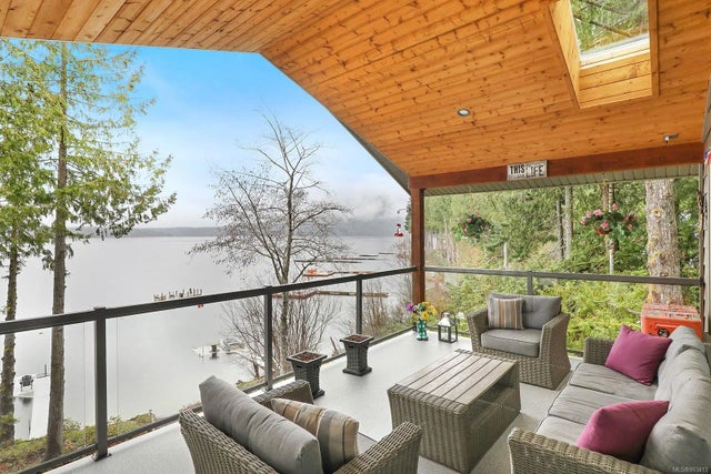 1 of 41 - 2304 South Lake Rd, Qualicum Beach, BC
