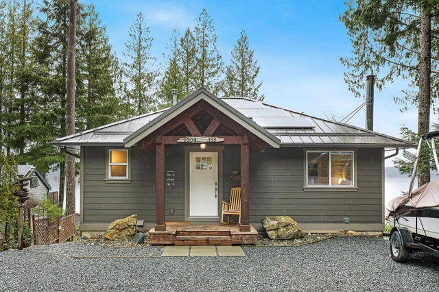 2 of 41 - 2304 South Lake Rd, Qualicum Beach, BC