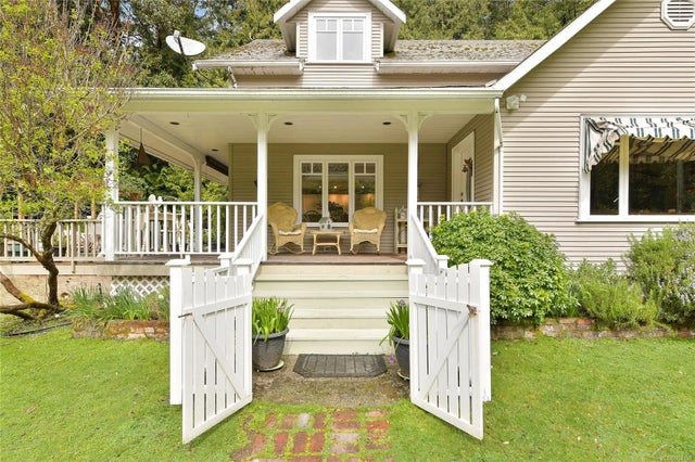 1 of 68 - 517 Sandy Hook Rd, Mayne Island, BC