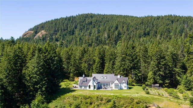 2 of 67 - 377 Seymour Hts, Salt Spring, BC