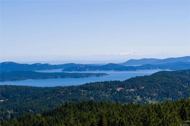 3 of 67 - 377 Seymour Hts, Salt Spring, BC