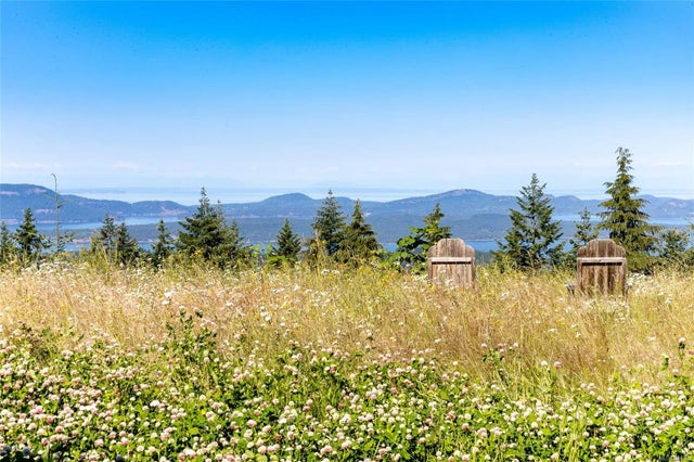 5 of 67 - 377 Seymour Hts, Salt Spring, BC
