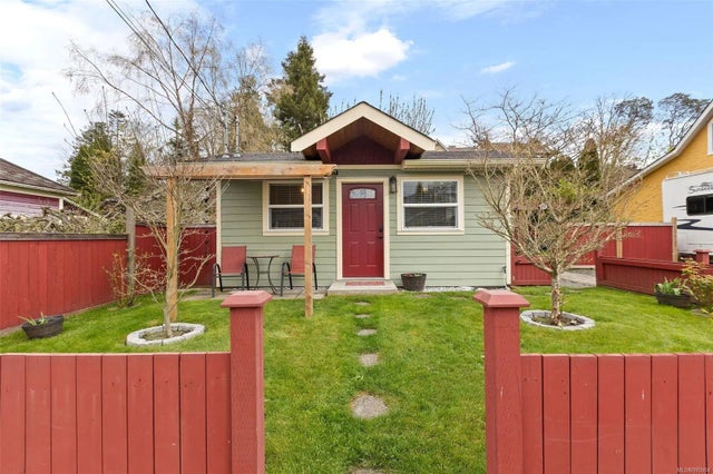 3 of 45 - 9913 Maple St, Chemainus, BC