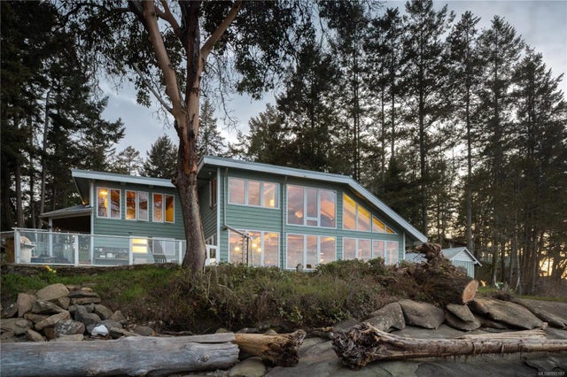 4 of 39 - 281 Bellhouse Rd, Galiano Island, BC