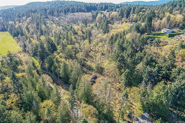 3 of 38 - 547 Beddis Rd, Salt Spring, BC