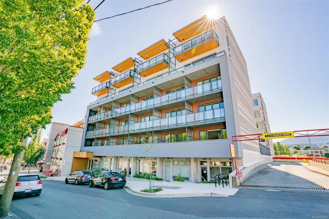 1 of 49 - 91 Chapel St 412, Nanaimo, BC