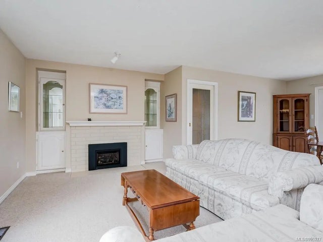 2 of 40 - 1899 Hovey Rd, Central Saanich, BC