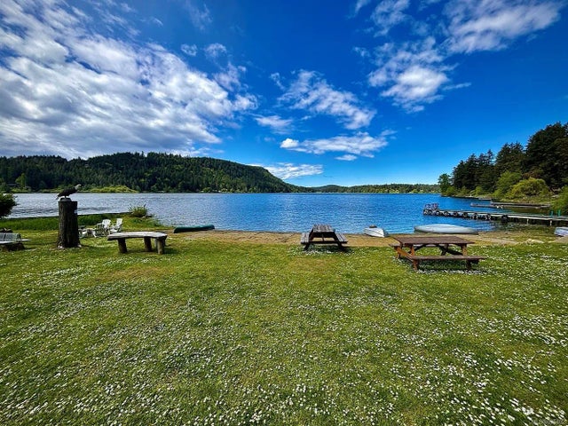 5 of 14 - 1136 North End Rd 20, Salt Spring, BC