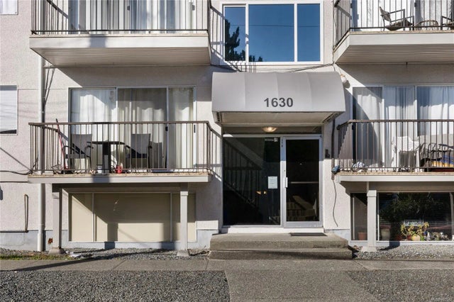 2 of 25 - 1630 Crescent View Dr 3, Nanaimo, BC