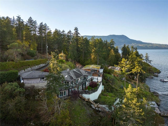 2 of 82 - 7318 Mark Lane, Central Saanich, BC