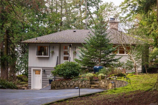 2 of 73 - 2320 Dolphin Rd, North Saanich, BC