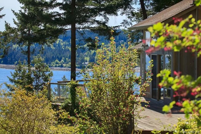 5 of 25 - 1180 Berry Point Rd, Gabriola Island, BC