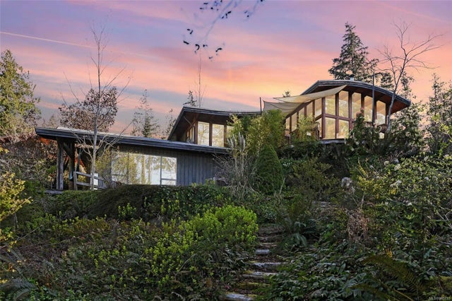 2 of 73 - 11100 Dusty Rd, Denman Island, BC