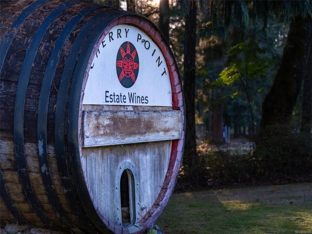 3 of 34 - 840 Cherry Point Rd, Cobble Hill, BC