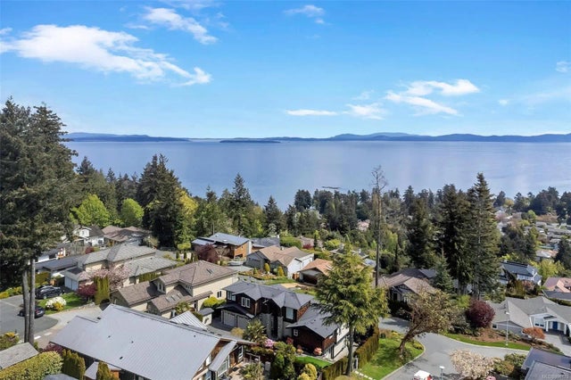 3 of 71 - 943 Sea Ridge Lane, Saanich, BC