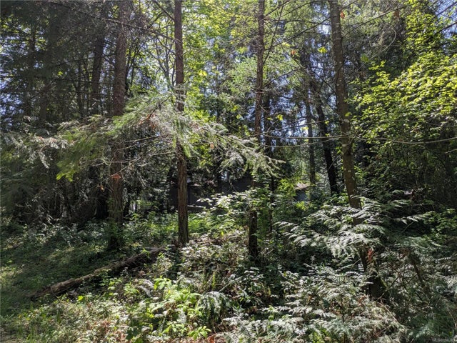 1 of 21 - 35 Captain Morgans Blvd, Protection Island, BC