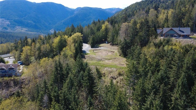 3 of 18 - 1725 Warn Way, Qualicum Beach, BC