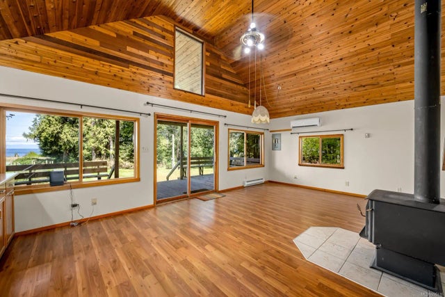 2 of 30 - 4039 East Rd, Denman Island, BC