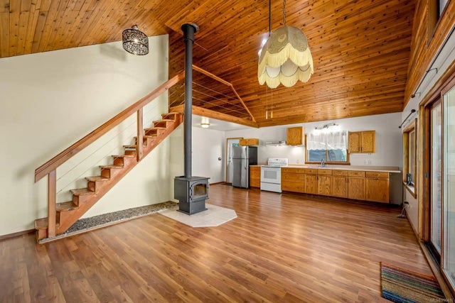 5 of 30 - 4039 East Rd, Denman Island, BC