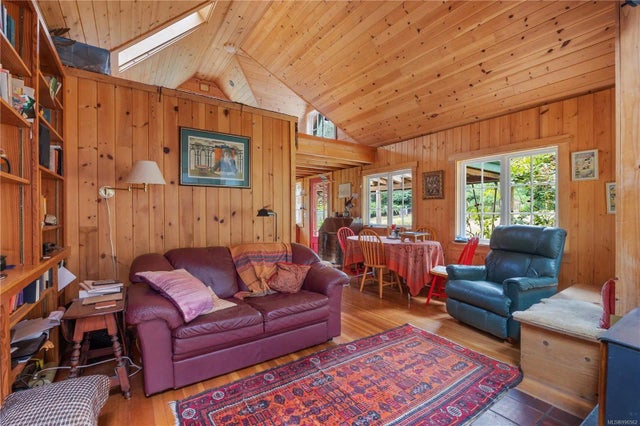 5 of 68 - 10 Windham Rd, Lasqueti Island, BC