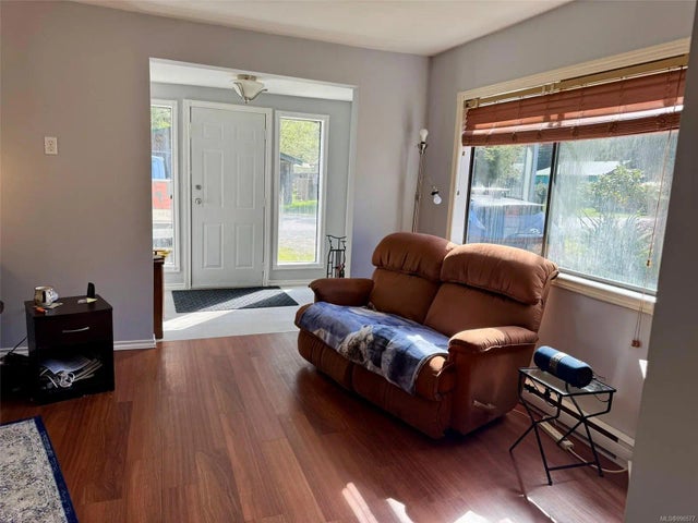 4 of 34 - 123 Maquinna Ave, Zeballos, BC