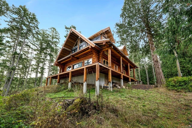 2 of 99 - 998 Gillespie Rd, Sooke, BC