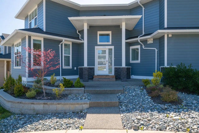 1 of 51 - 111 Frances St, Nanaimo, BC