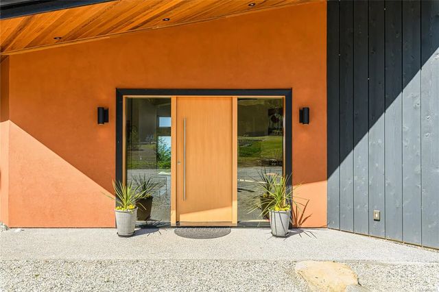 3 of 60 - 153 Southern Way, Salt Spring, BC