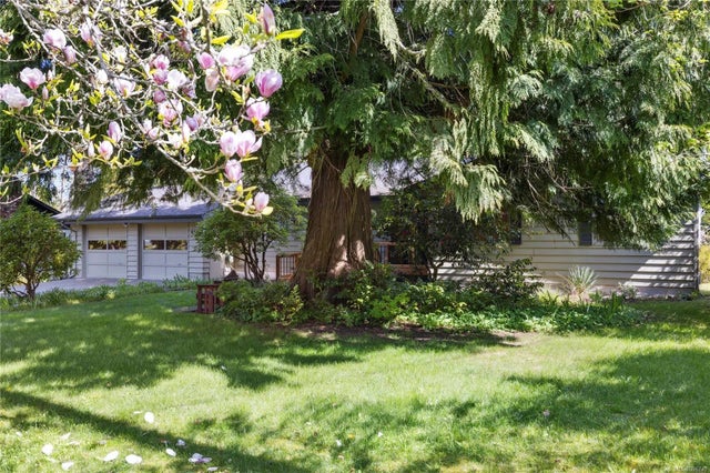 5 of 58 - 651 Belyea Rd, Qualicum Beach, BC