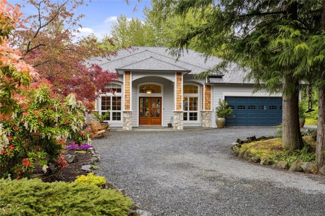 1 of 72 - 7190 Hase Pl, Lantzville, BC