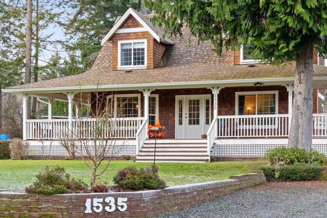 1 of 38 - 1535 Baikie Rd, Denman Island, BC