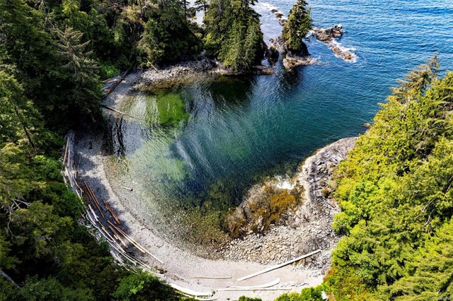 4 of 39 - 100 Mathers Lane, Bamfield, BC