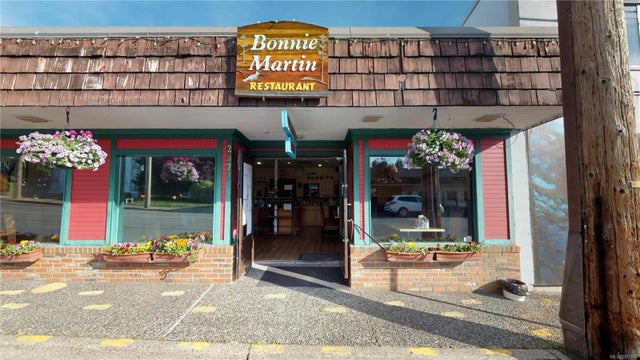 1 of 44 - 2877 Mill St, Chemainus, BC